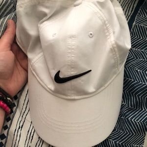 Nike white hat